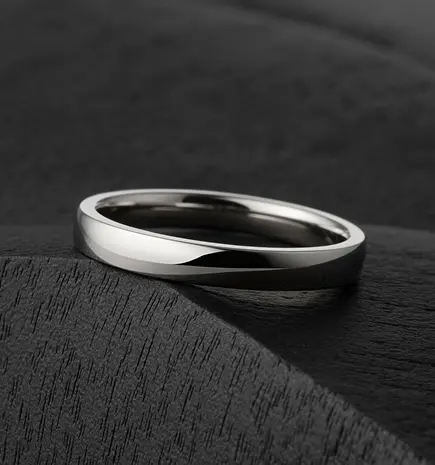 Classic women’s  wedding ring