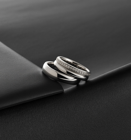 Stackable women’s  wedding ring